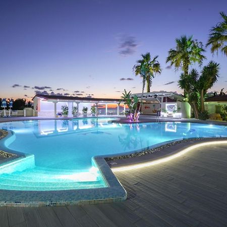 Hotel Residence Le Playe Santa Domenica  Exteriör bild