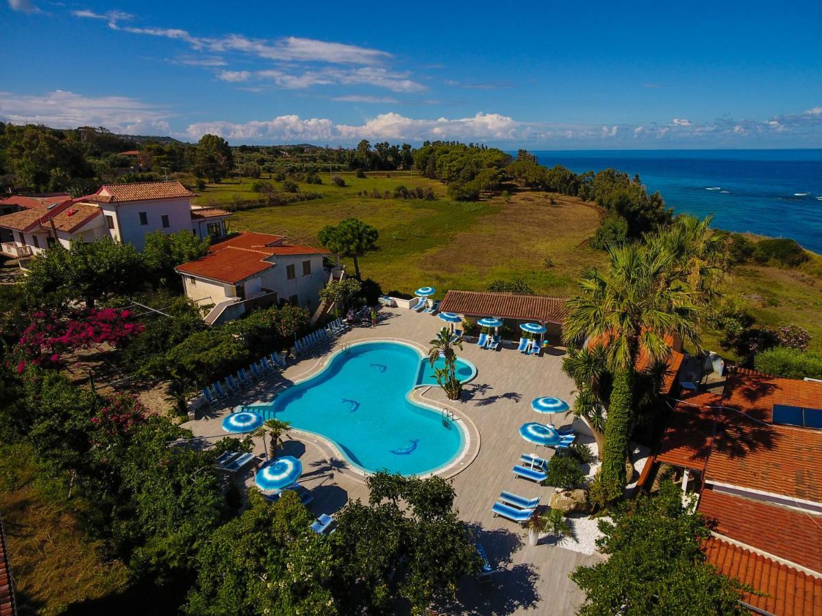 Hotel Residence Le Playe Santa Domenica  Exteriör bild