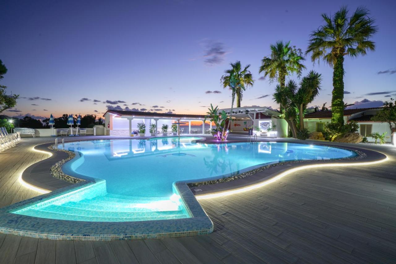 Hotel Residence Le Playe Santa Domenica  Exteriör bild